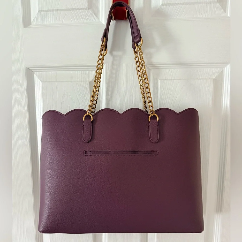 Betsey Johnson Tote/Purse - Picture 4 of 7